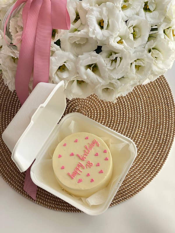 Бенто-торт S