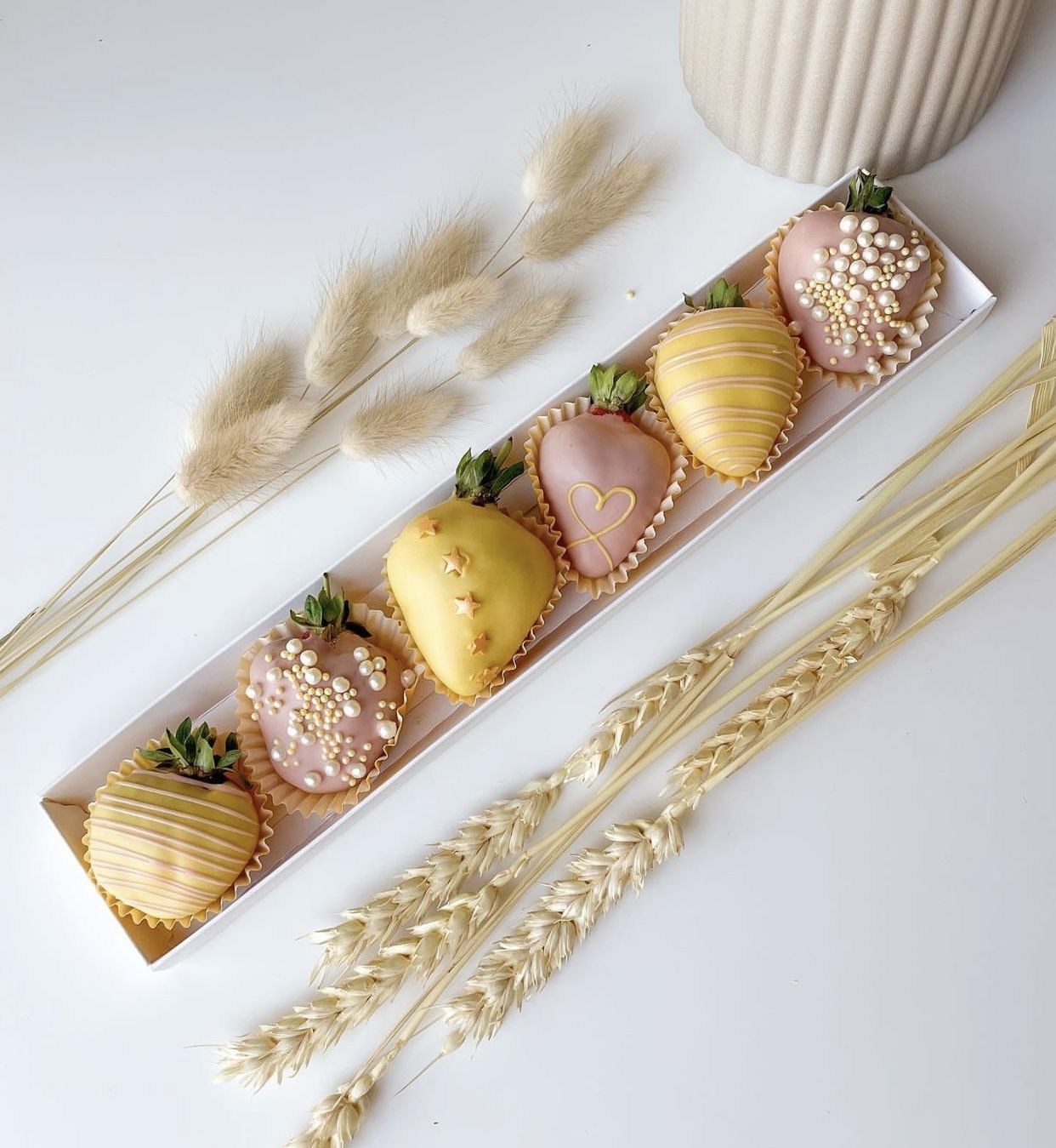 Клубничный бокс "Розовое золото"