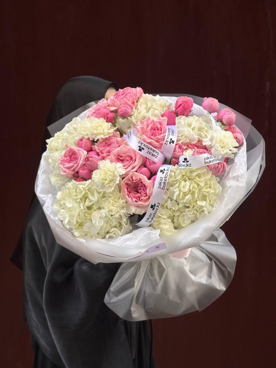 Букет "Розовый шелест"