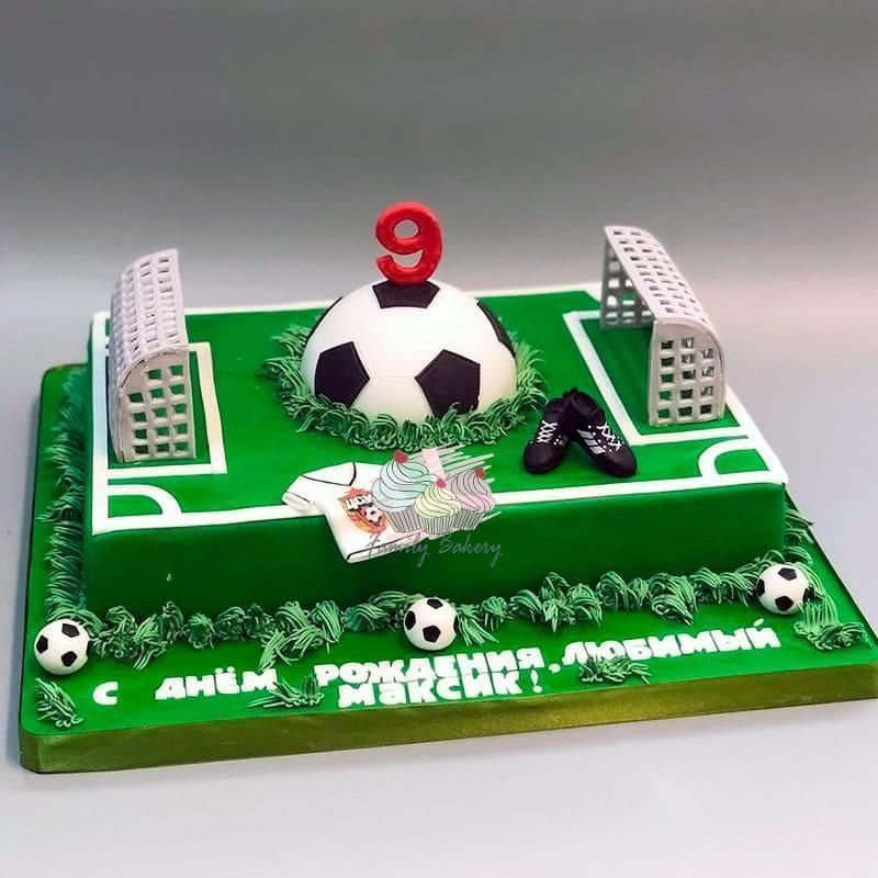 Торт "Футбольное поле"