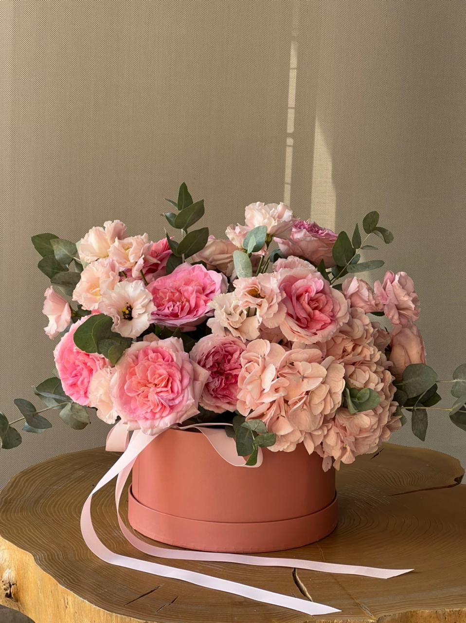 Композиция в коробке "Tenderlioness"