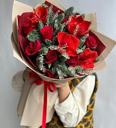Букет "Новогодний фейерверк" из роз, амариллисов и нобилиса