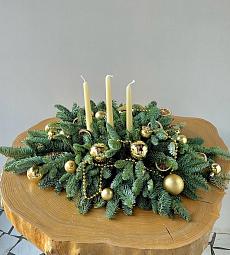 Настольная новогодняя композиция "Gold miracle" из нобилиса