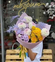 Букет "Flowerslover" из роз, георгин и сухоцветов