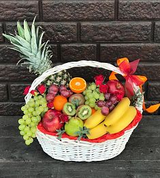 Подарочная корзина №8 с тропическими фруктами