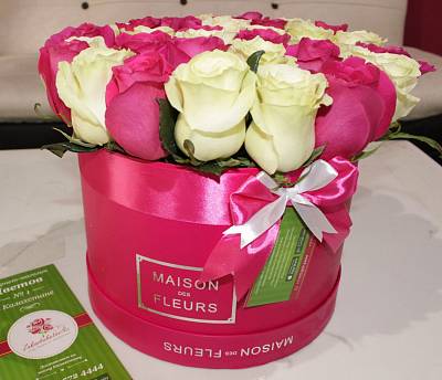 Фирменная коробка MAISON c голландскими розами 3