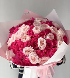 Букет "Цунамика" с розами и пионовидными розами
