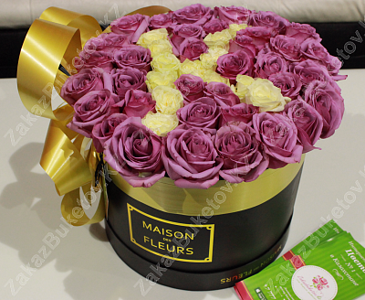 Фирменная коробка MAISON c голландскими розами 10