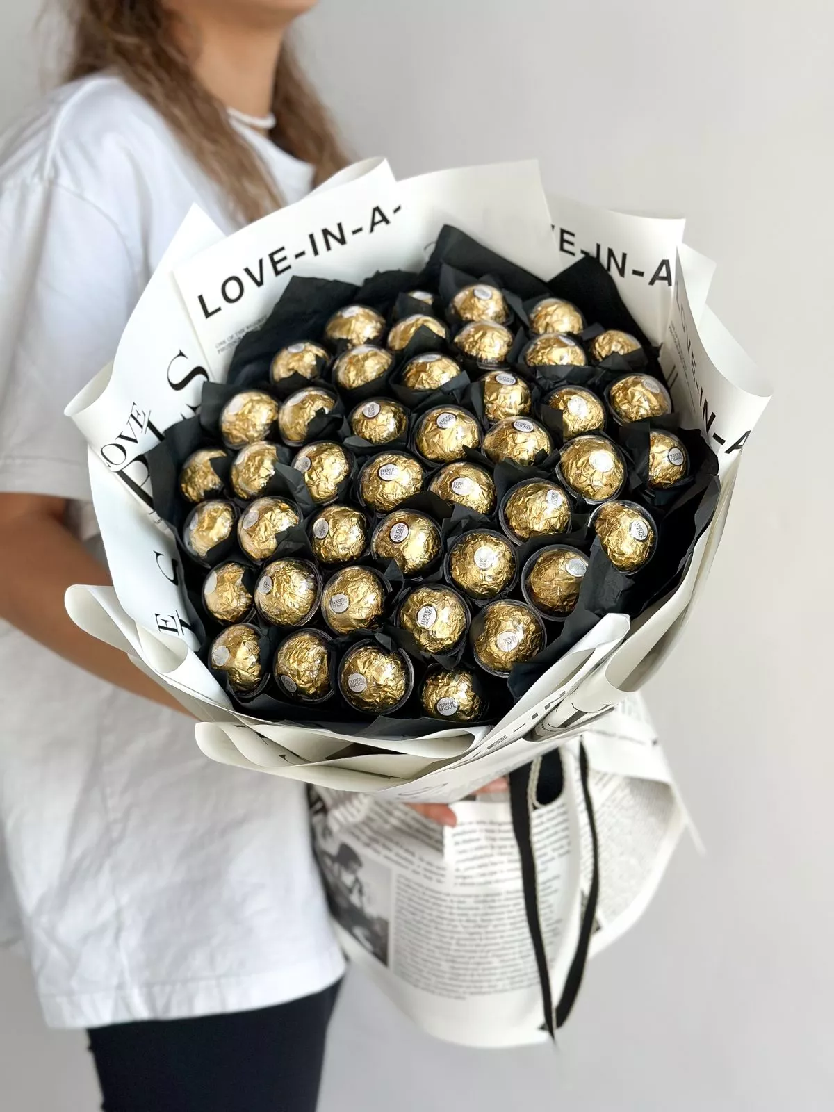 Букет из сладостей "Ferrero Rocher"