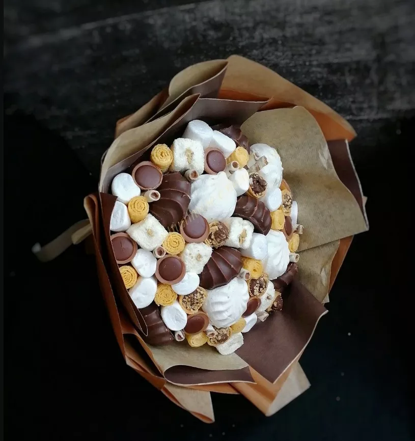 Букет из шоколада "Зефирный"