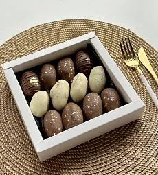 Финиковый бокс "Финни" финики в молочном шоколаде