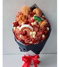 Букеты из колбасы "Дрезден" Букеты из колбасы "Дрезден"