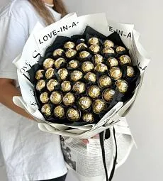 Букет из сладостей "Ferrero Rocher"