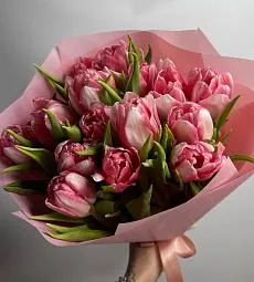 15 пионовидных тюльпан