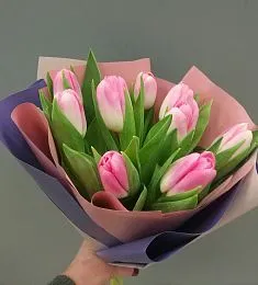 Букет из 9 розовых тюльпанов