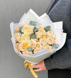 Букет "Рейро" из роз