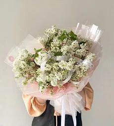 Букет "Белоснежный вальс" из шикарной белой сирени