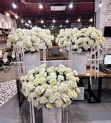 VIP Композиция "Без повода" три букета по 101 розе в фирменных коробках