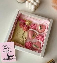 Набор из итальянского шоколада "Pinky"