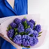 Букеты фиолетовых гиацинтов