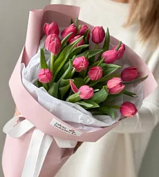 Букет "Avianna" (М) из тюльпанов