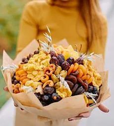 Букет из сухофруктов «Восточная экзотика»
