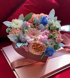 Эксклюзивная композиция "Сердцем к сердцу"