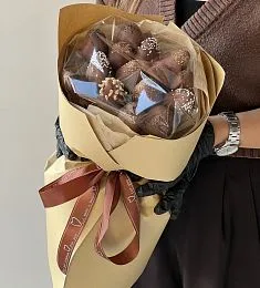 Клубничный букет "Шоко"  клубника в молочном шоколаде