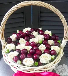 Корзины с фруктами и цветами "Жемчужина"