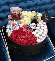 Коробка-гигант с подарком