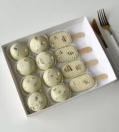 Бокс из эскимо и кейк-попсов "Моцарт"