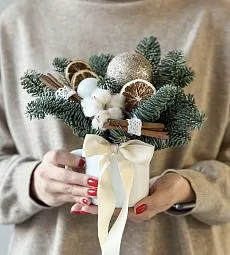 Новогодняя композиция "Зимний уют" W из нобилиса