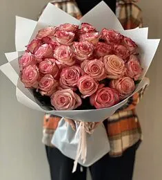 25 голландских роз 50 см